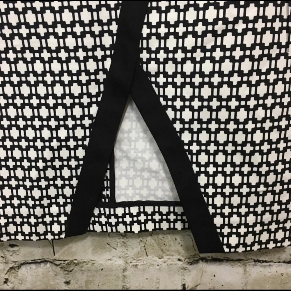 NWOT ALEXIS Pellier pencil skirt with slit -M - Picture 10 of 11